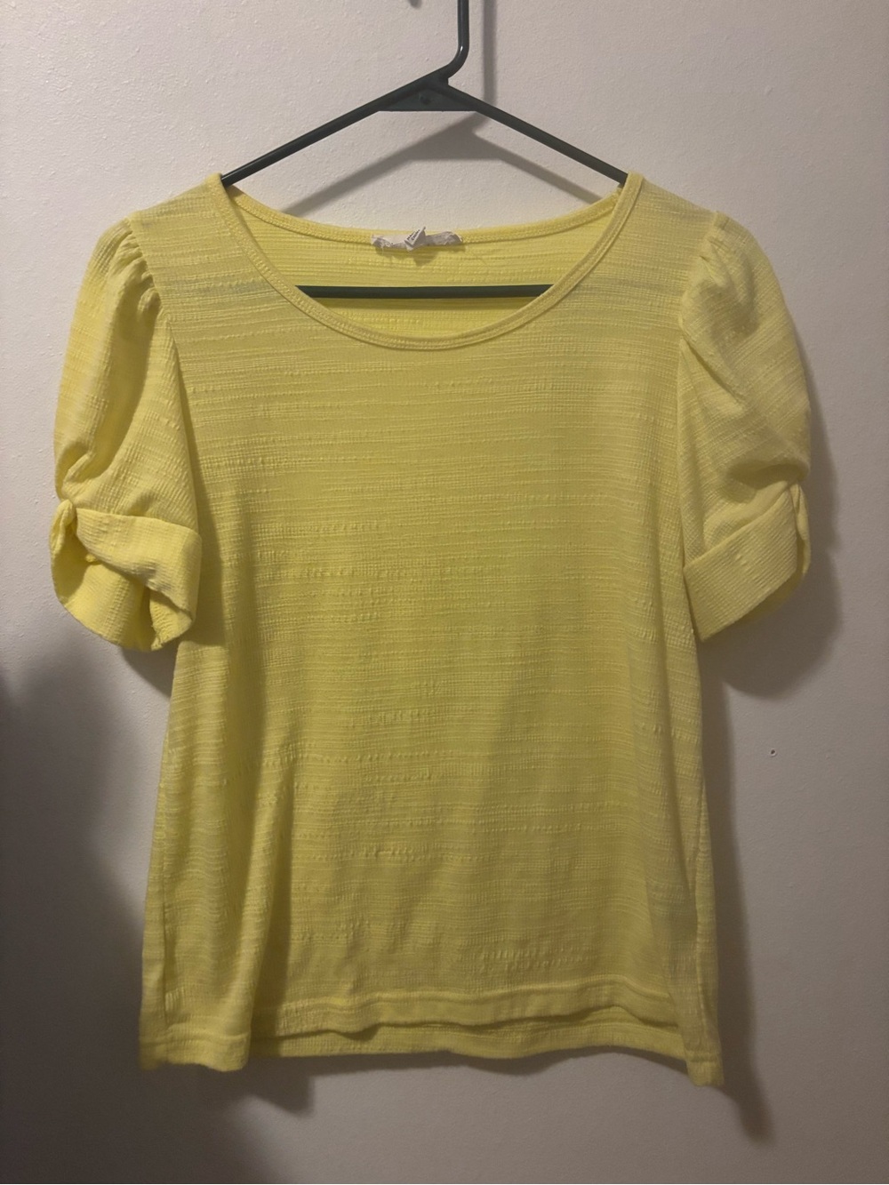 Jane and Delancey Light Yellow Puff Sleeve Knit Top